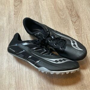 Saucony Spitfire men's size 12.5 black and silver track shoes with spikes NWOT